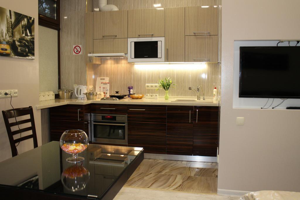 Elite Daire Odessa